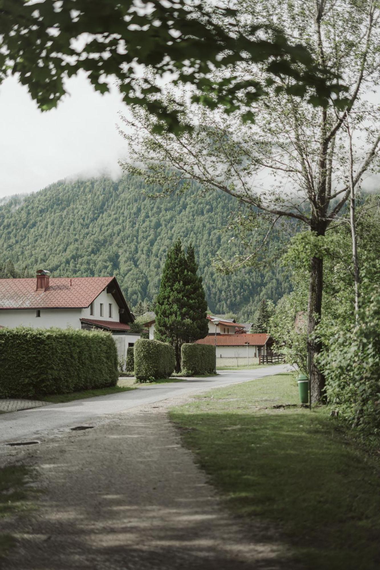 Lebe' Scharnitz Apartment ภายนอก รูปภาพ